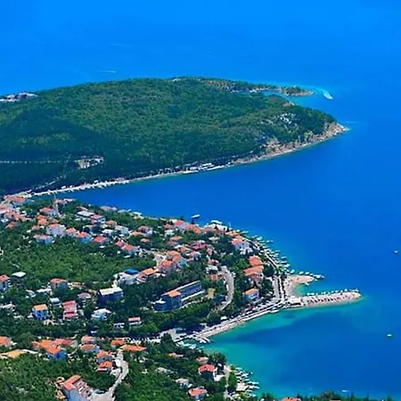 Ana With Pool Appartamento